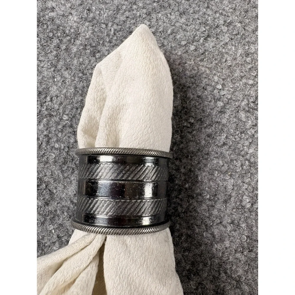Vintage 40s Silverplate Serviette Napkin‎ Ring Herringbone Engraved Rope Edge